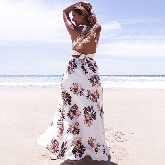 Dresses & Skirts - Tie Back Floral Halter Maxi Dress